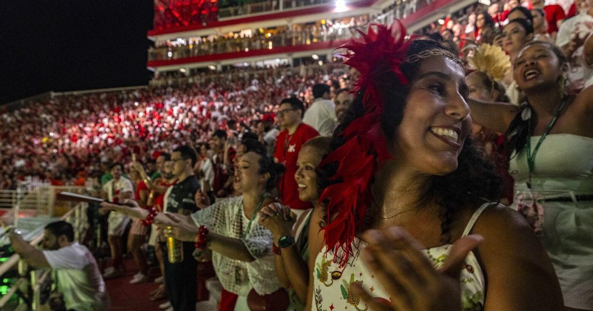 Red bull or blue bull? In this Brazilian town, you have to choose