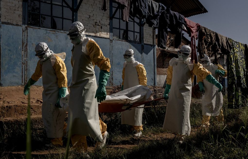 7 Americans are kept at a Kenya Ebola site as Trump travel ban issued
