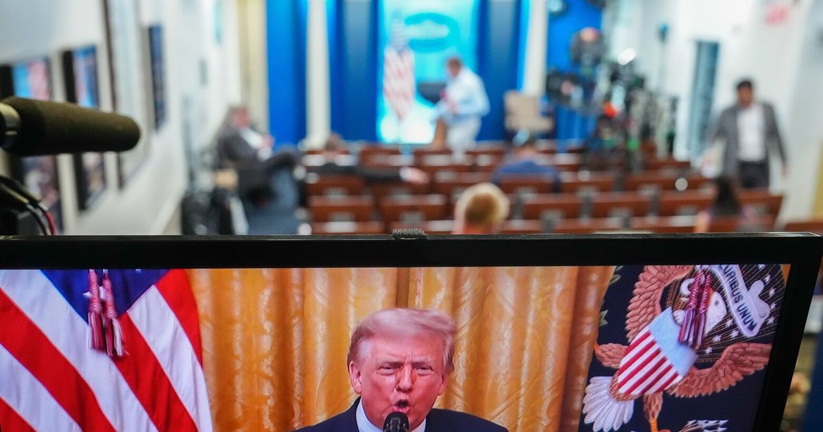 Journalists urge correspondents’ association to stand up to Trump at rescheduled press dinner
