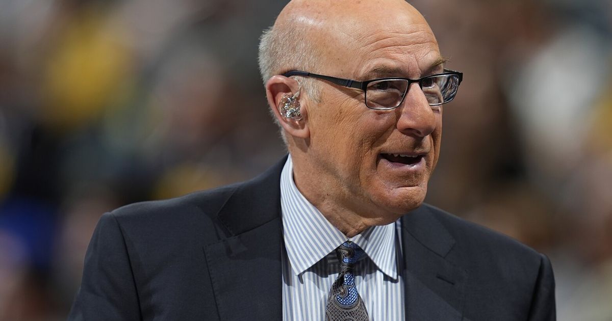 Former Sonics broadcaster Kevin Calabro leaving Trail Blazers