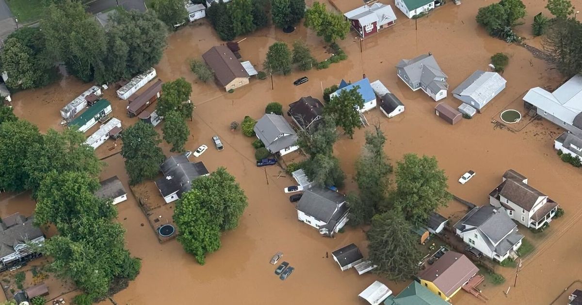 2 dead in flash floods caused by heavy rain in West Virginia, governor’s office says