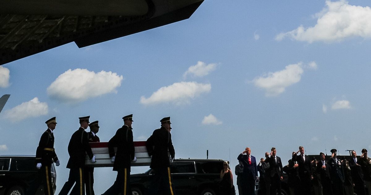 Number of U.S. troop deaths suddenly appears lower on Pentagon website