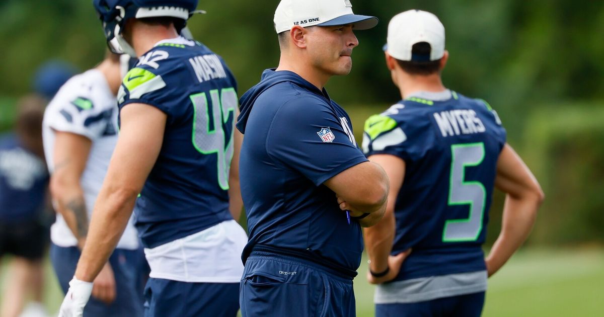 Seahawks training camp: Observations from Day 2 of practice - image 2