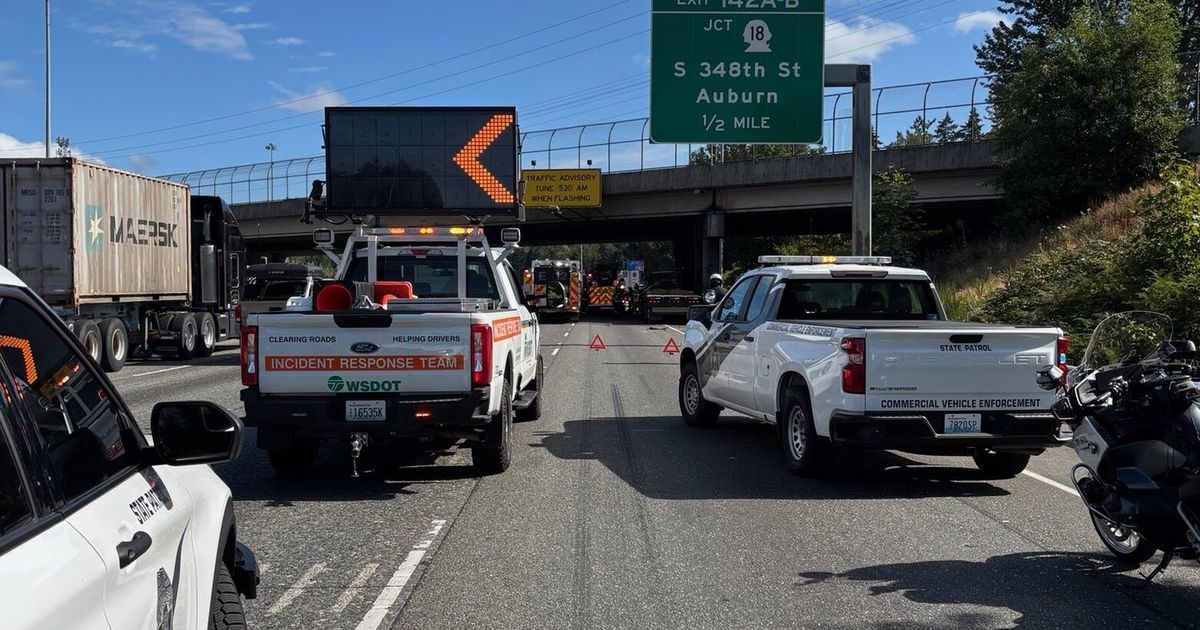 Federal Way fatal collision causes backups on northbound I-5