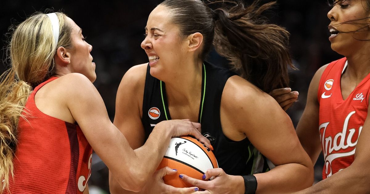 Photos: Indiana Fever at Seattle Storm in WNBA action