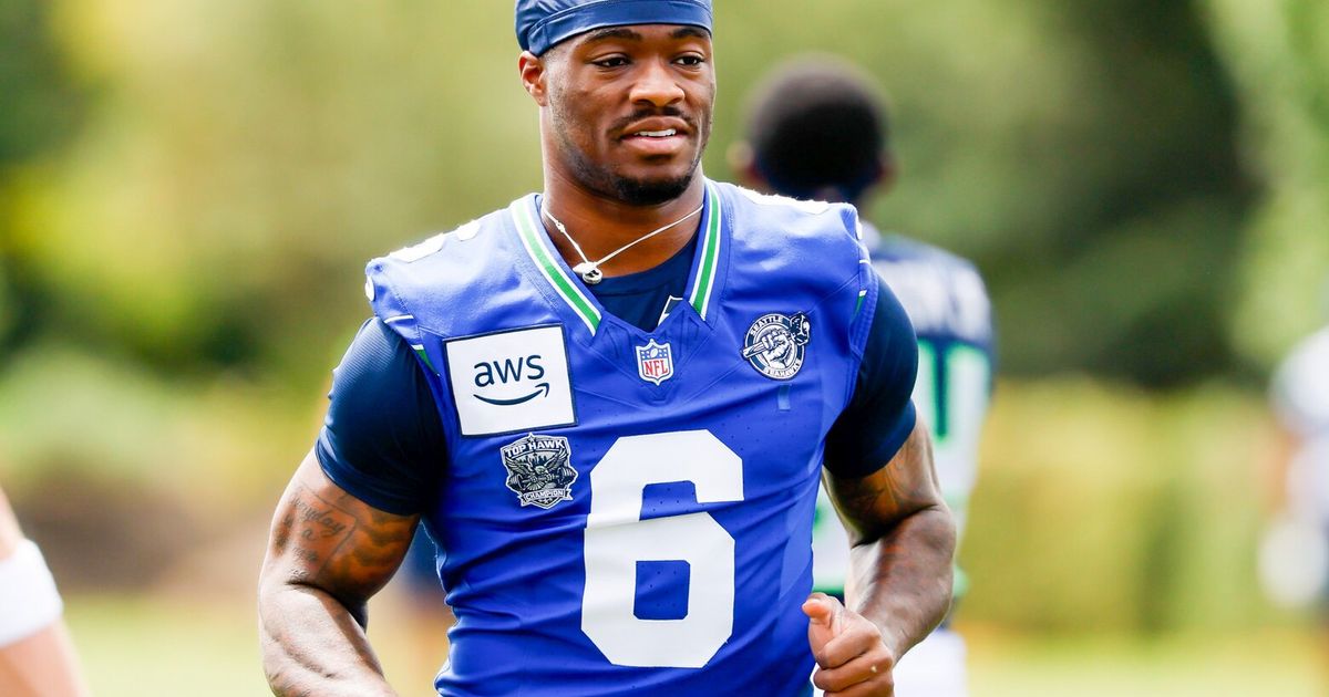 Seahawks’ QB Jalen Milroe showing progress at training camp | Notebook - The Seattle Times