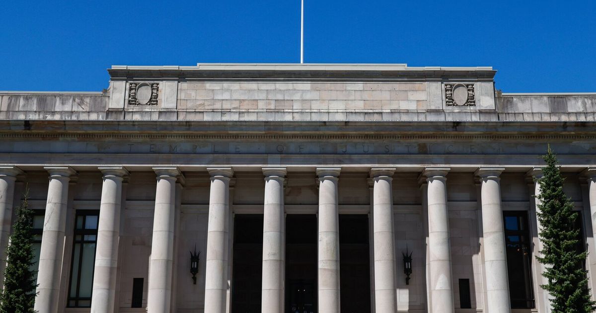 WA law schools ask court to admit bar exam takers after tech issues
