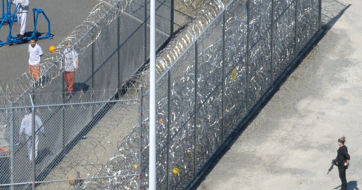 New ruling on detained immigrants means hundreds in WA could get out