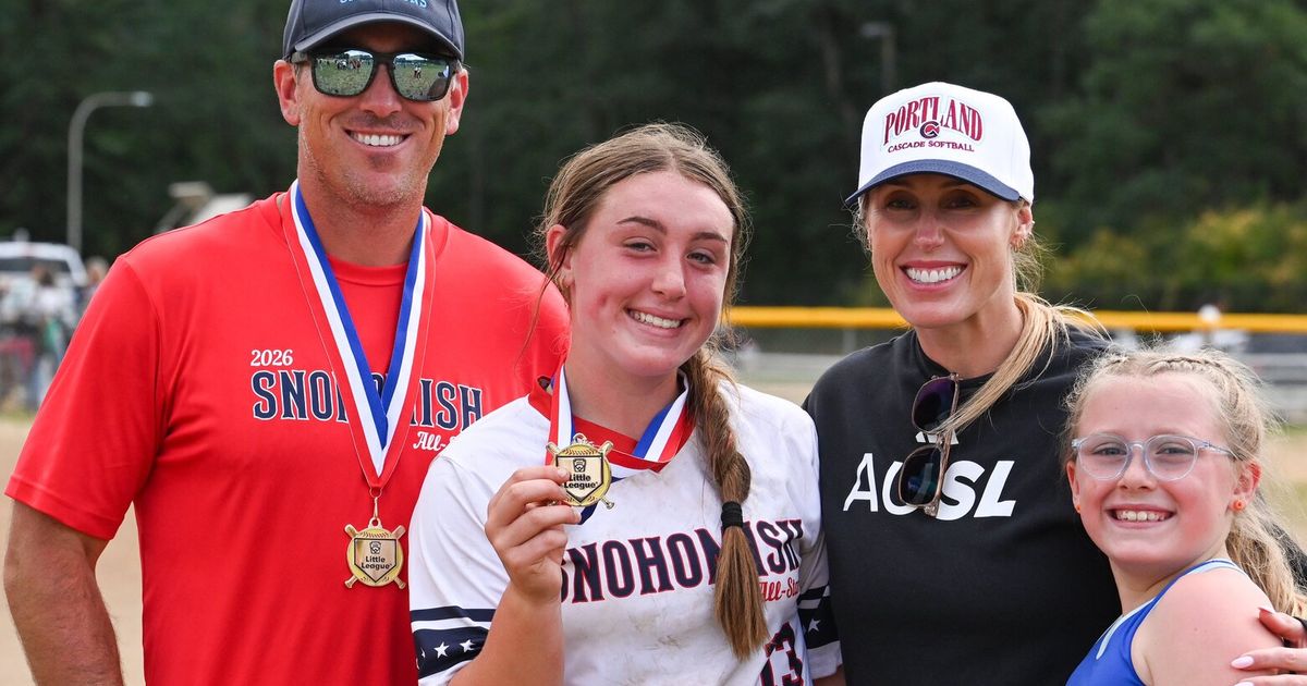 UW pitching legend Danielle Lawrie’s daughter leads Northwest into Little League Softball World Series