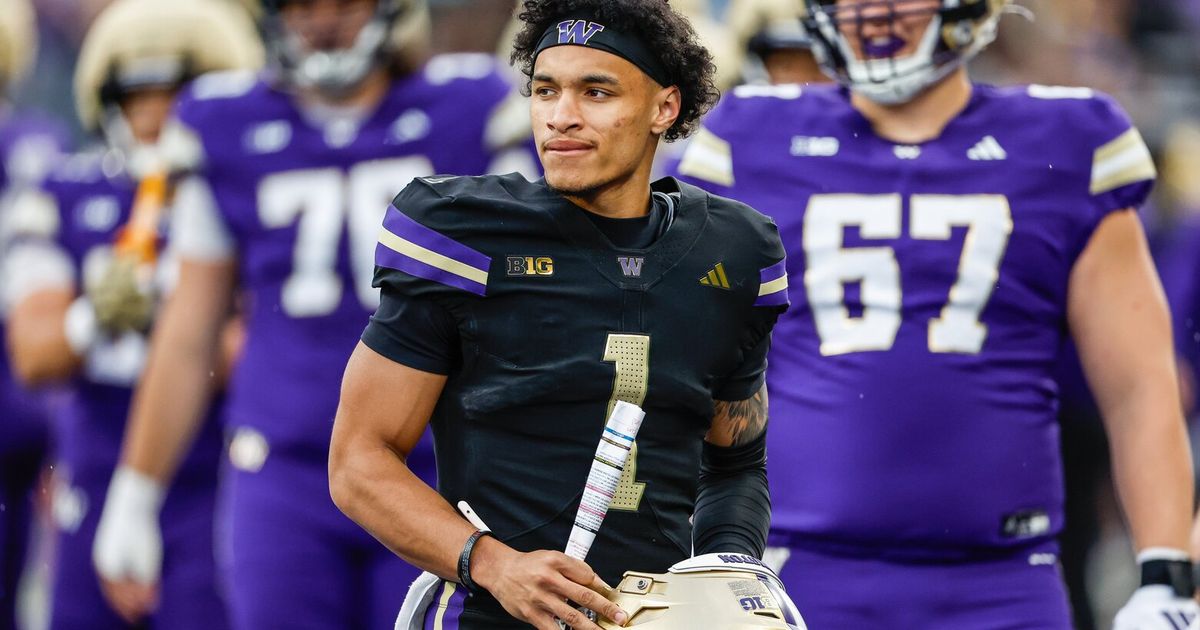 How QB Demond Williams Jr. reintegrated with Husky teammates
