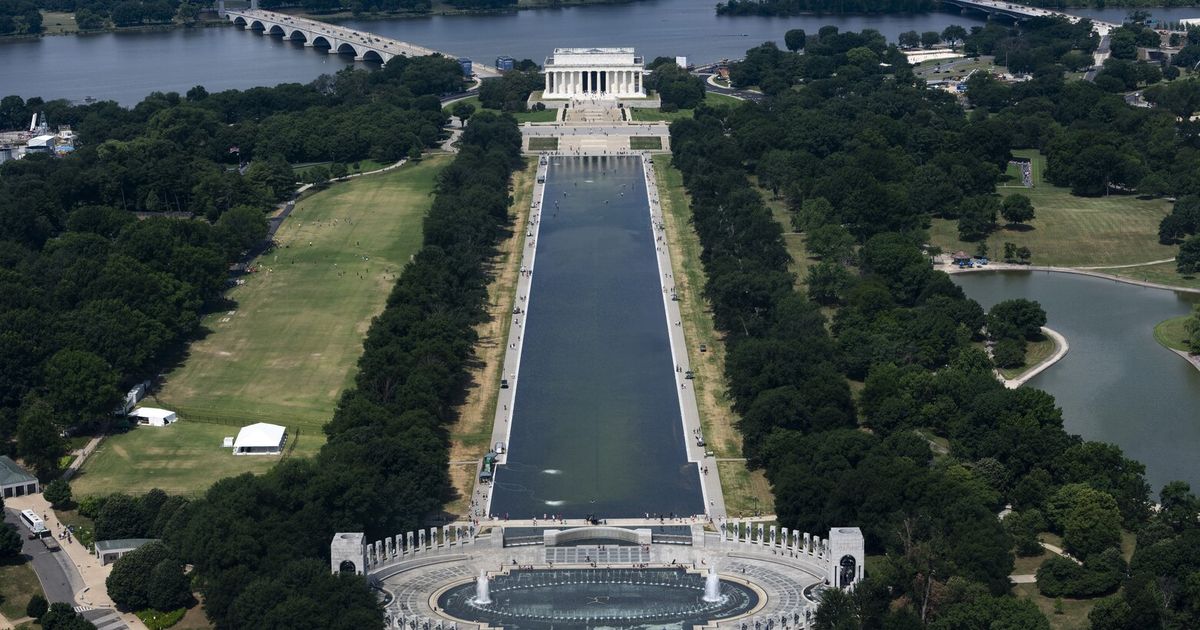 Charges Dropped Against Ex-Olympian David Hearn Accused of Damaging Reflecting Pool - image 10