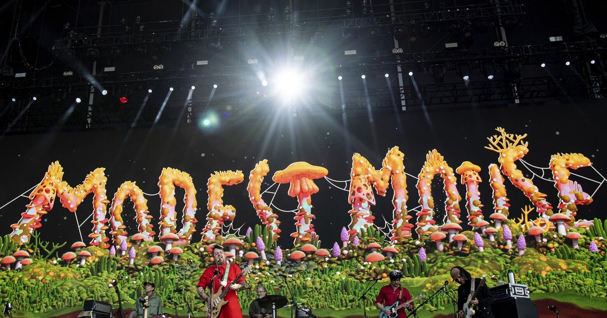 Modest Mouse sidelines guitarist Simon O’Connor amid allegations