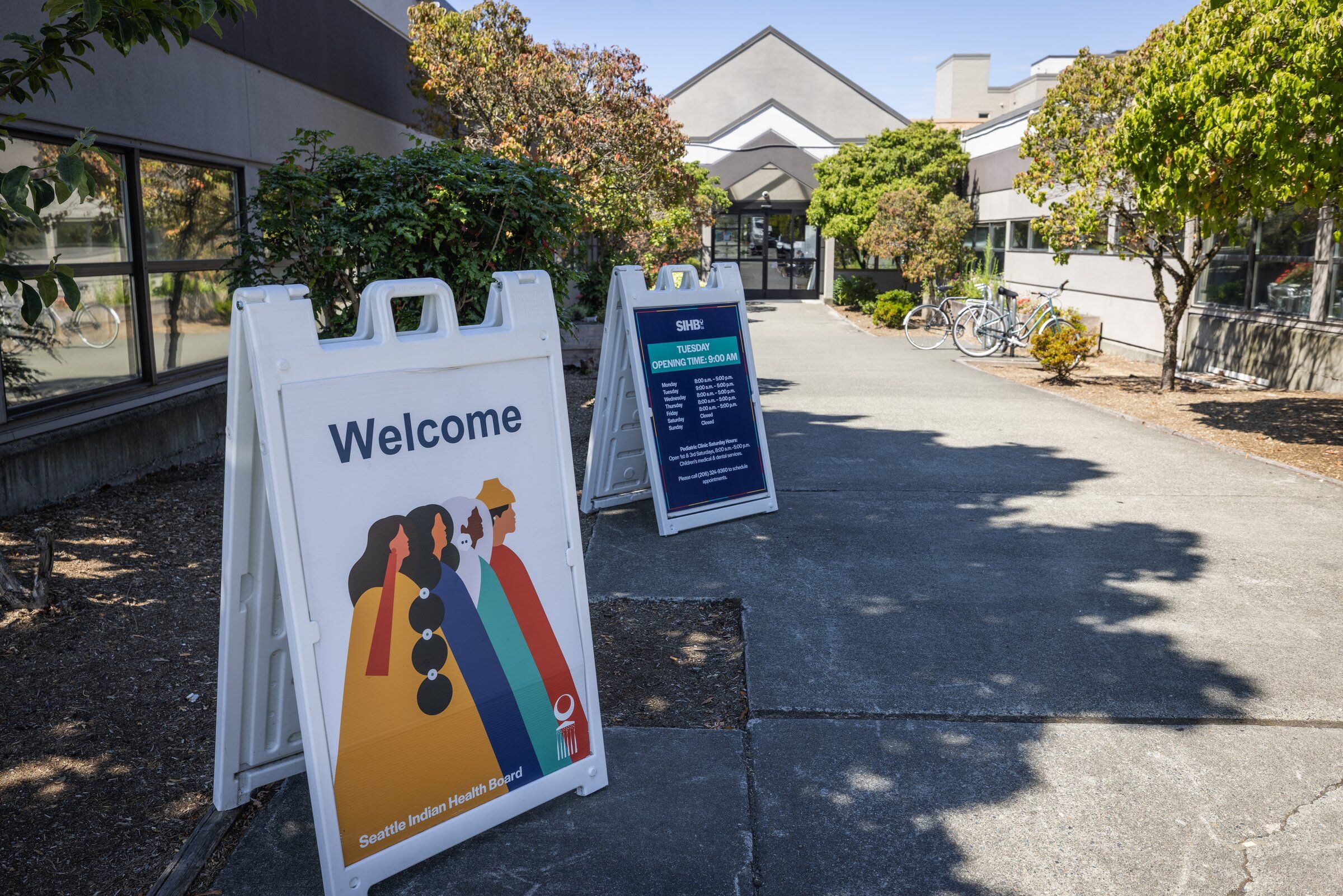 The Seattle Tribal Health Board (Seattle Indian Health Board), serving as a training site for Providence Swedish’s family medicine residency program since 1994. When the partnership began, SIHB was the first clinic in the country to launch a family medicine residency program focused on serving patients—members of Indian tribes and Alaska Native people. (Ken Lambert / The Seattle Times)
