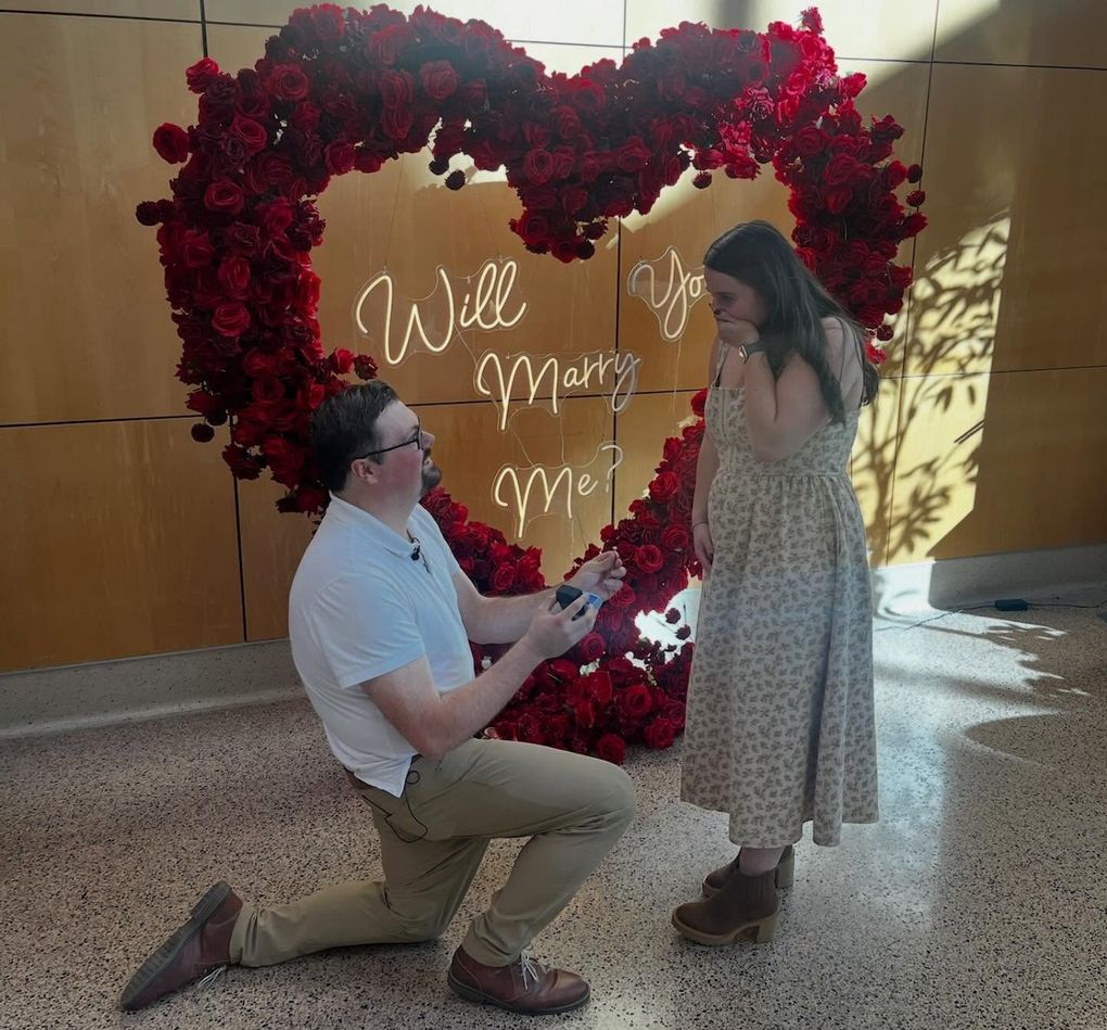 They met while being treated for brain injuries. Now they're getting married.