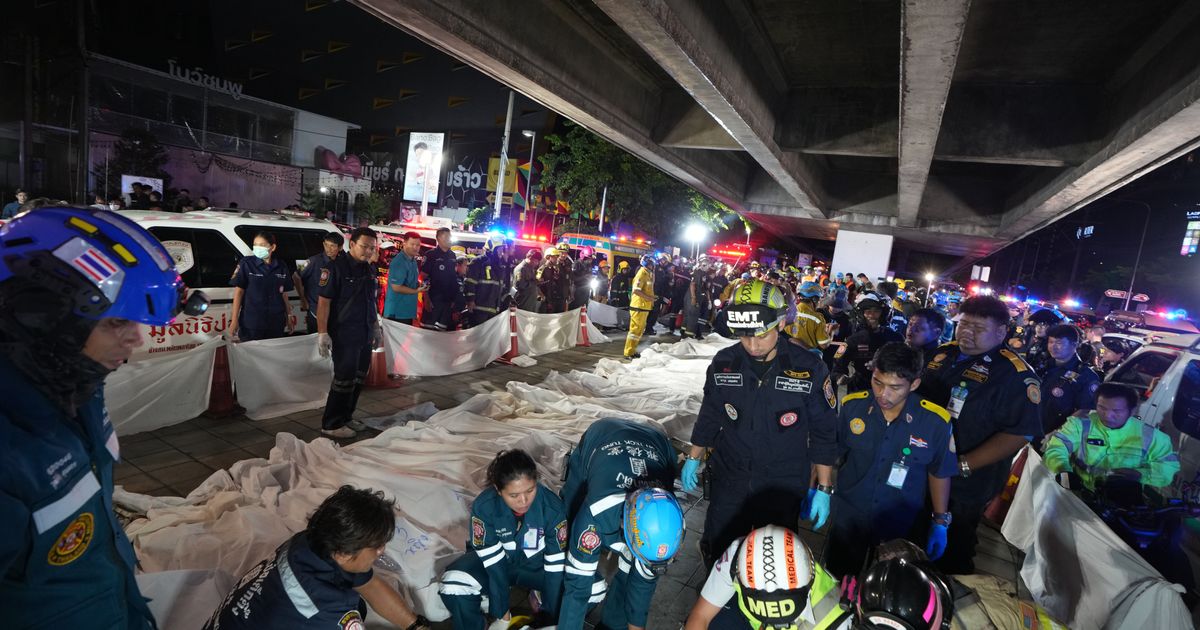 Fire breaks out at a pub in Bangkok, killing at least 27 people, officials say - image 2