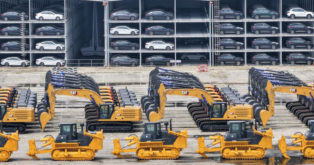 China’s Economy Grows at Slowest Pace in Years - image 2