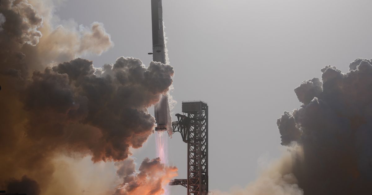 Musk to face tough questions during SpaceX's first earnings call as a public company - image 1
