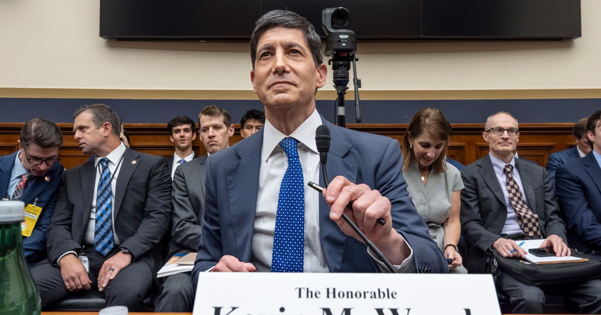 Warsh says Fed has 'no tolerance' for high inflation but provides no hints on next move