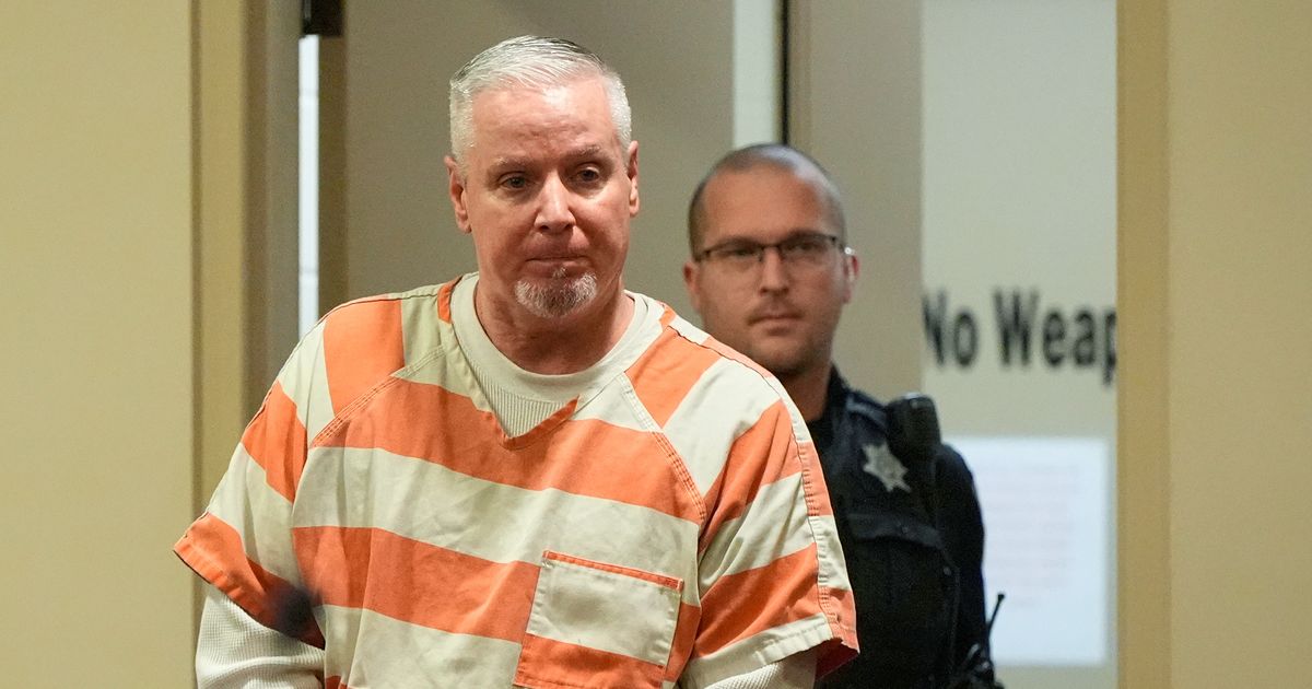 Dad to be sentenced for murder in school shooting carried out by teenage son - image 2