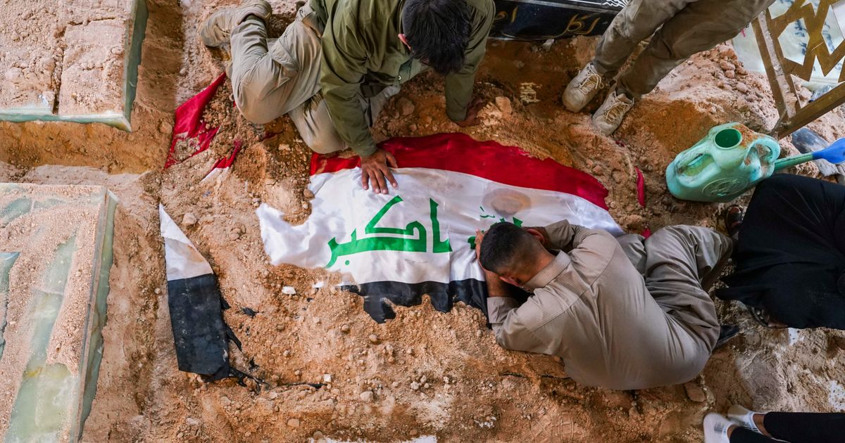 Funerals for Iraq’s Popular Mobilization Forces fighters, in photos ...