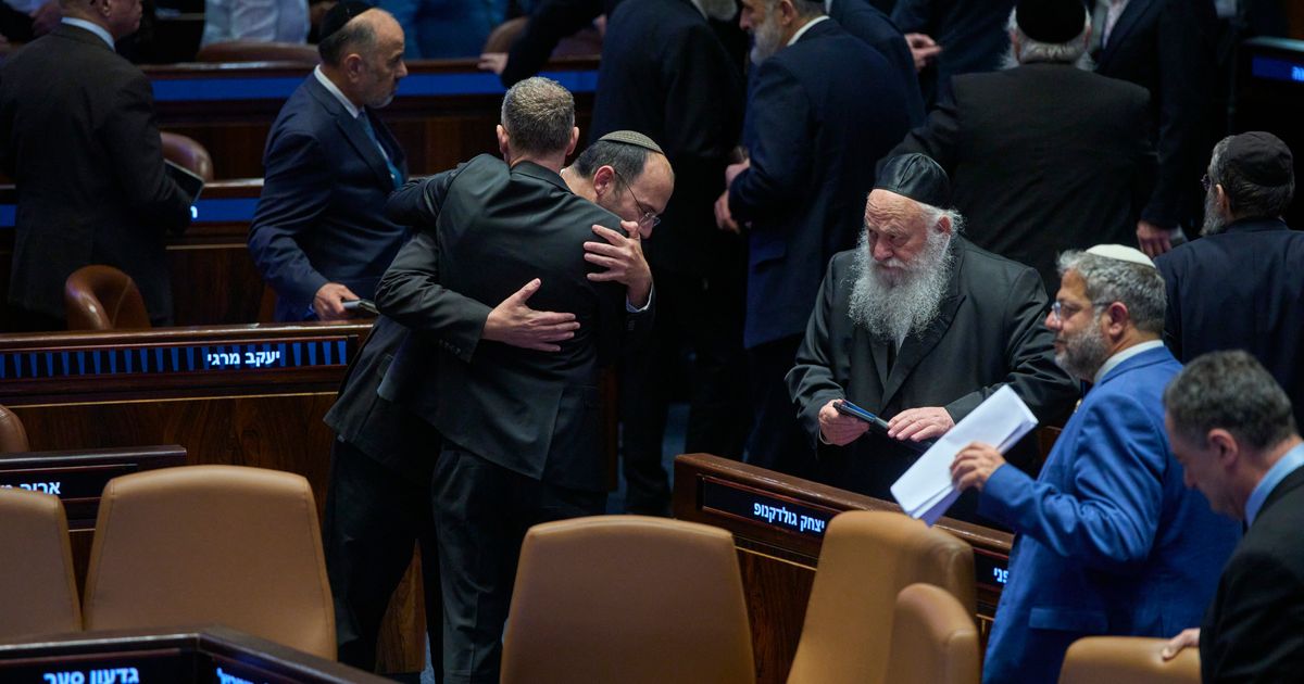 Israel’s parliament dissolves ahead of Oct. 27 elections