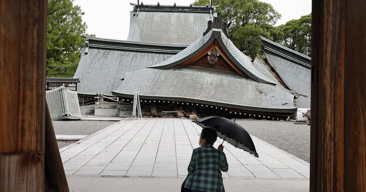 More than 100 aftershocks hit Japan after deadly quake that killed 13 - image 4