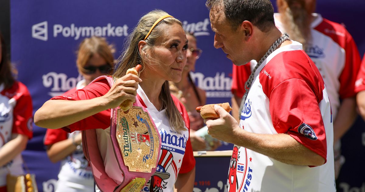 Hot dog eating champs seek to repeat in Nathan’s Famous contest