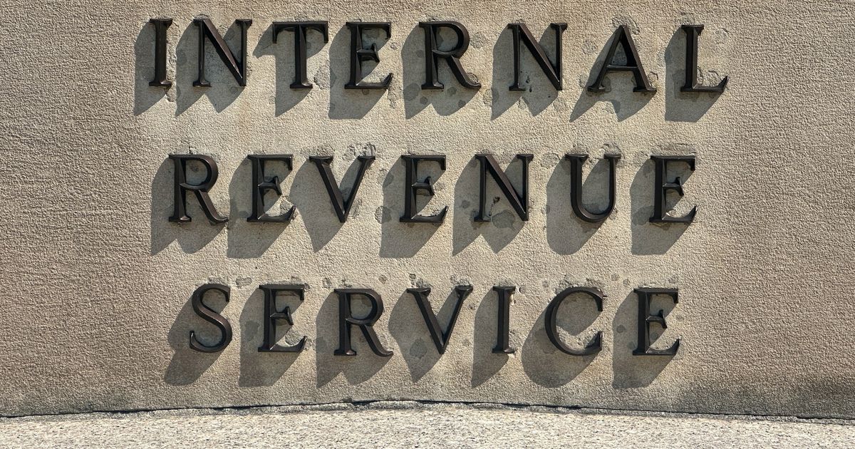 Democrats urge IRS watchdog to find out why a top lawyer who clashed with White House left his job