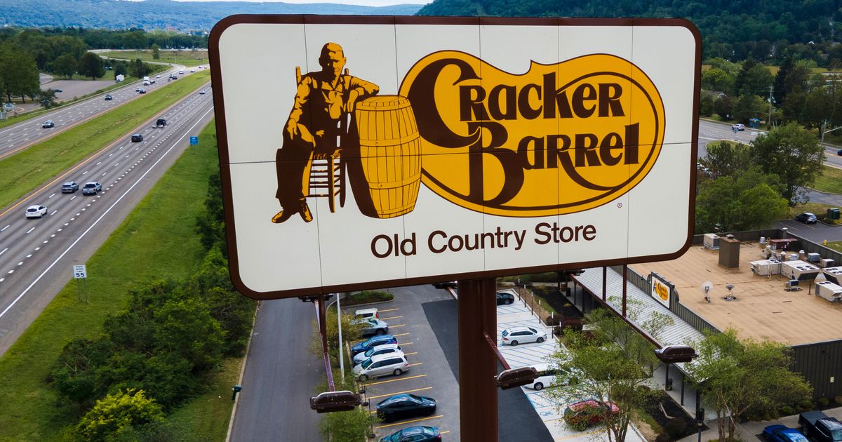 Cracker Barrel CEO Julie Masino to step down - image 1