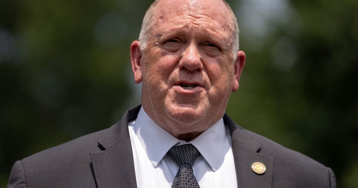 Trump’s border czar probes possible vetting failures after ICE shooting