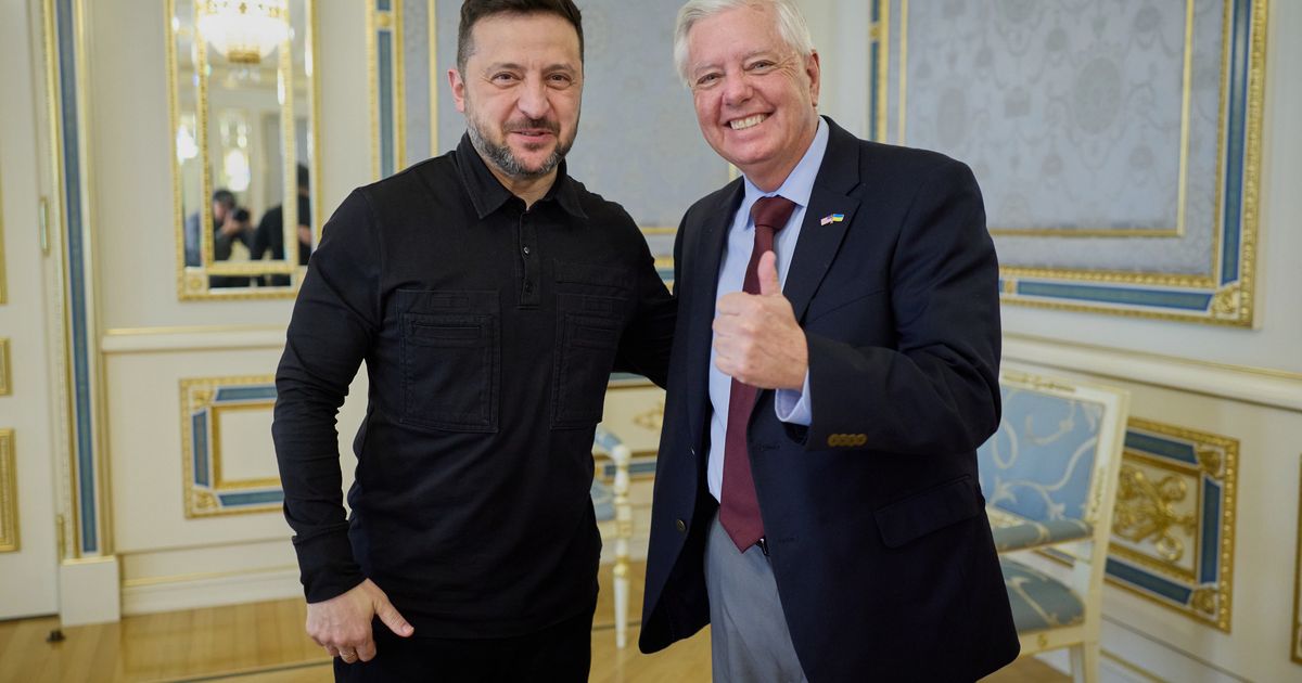Ukraine fears it will have a weaker link to Trump after Sen. Lindsey Graham's sudden death - image 3