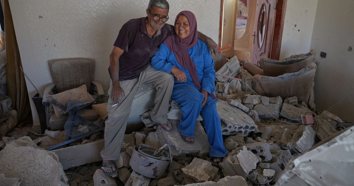 Few families return to southern Lebanese village as part of Israel ‘pilot zones’ deal - image 2