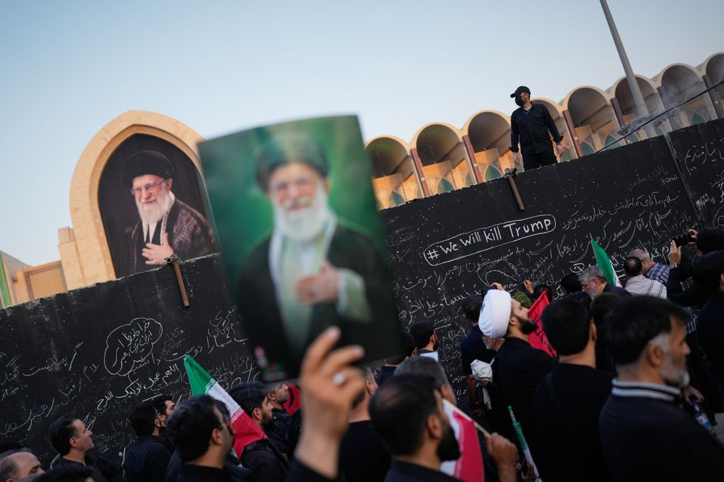 Dayslong funeral for late Supreme Leader Khamenei begins in Iran, in photos | The Seattle Times