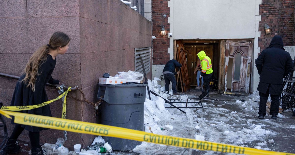 Man gets 6-month sentence for ramming car into Jewish group’s NY world headquarters