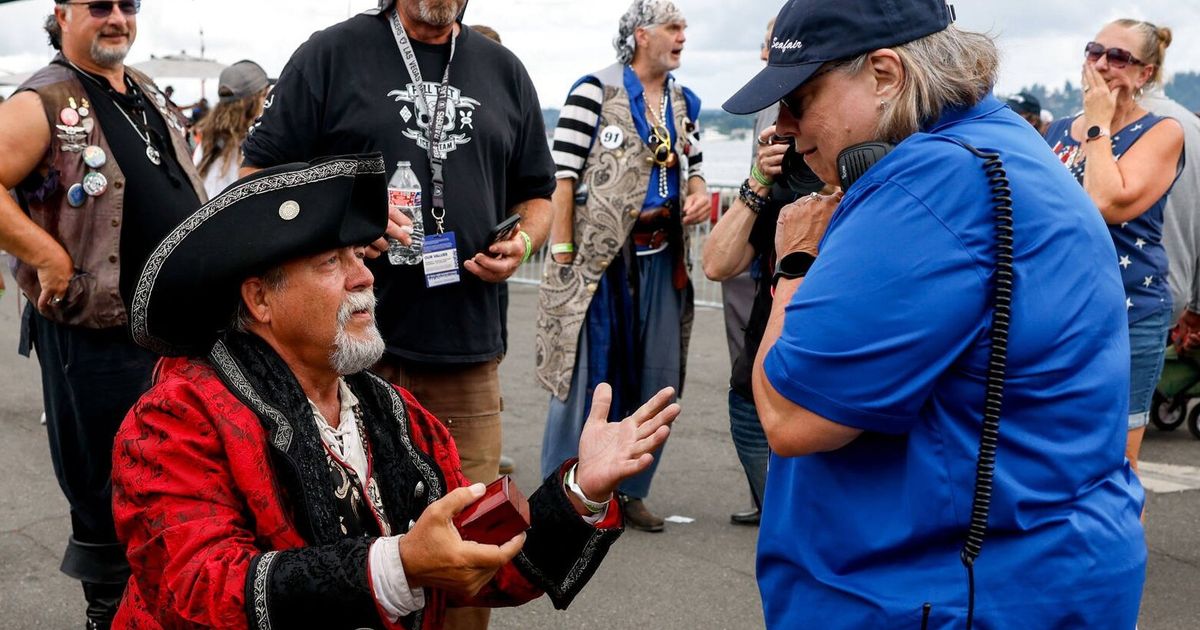 Photos: Seafair Sunday in Seattle - image 2