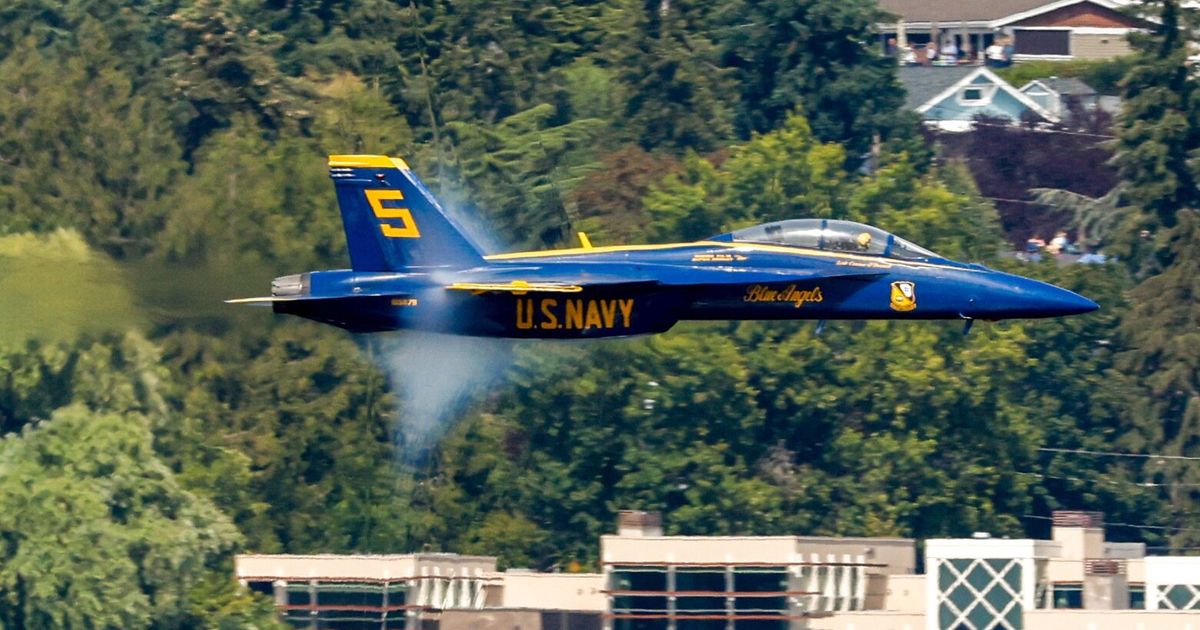 Photos: Seafair Sunday in Seattle
