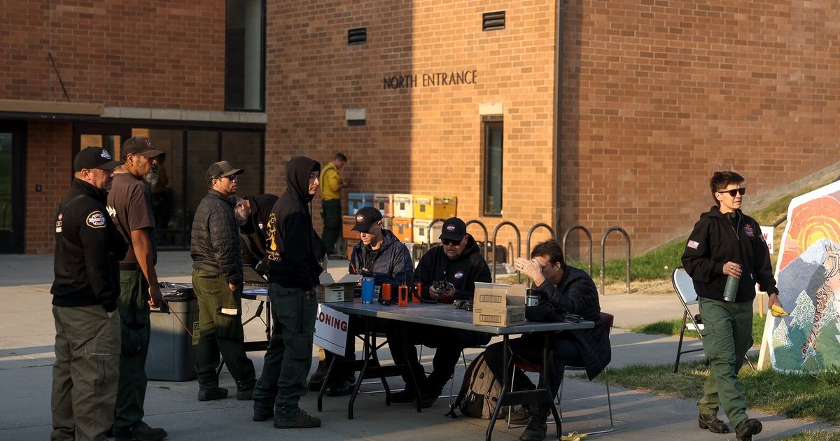 Photos: Wildfires in Spokane lead to thousands of evacuations - image 10