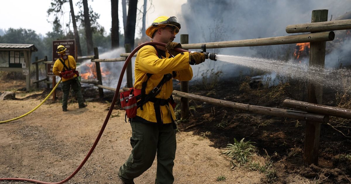 Spokane firefight grinds on amid devastation