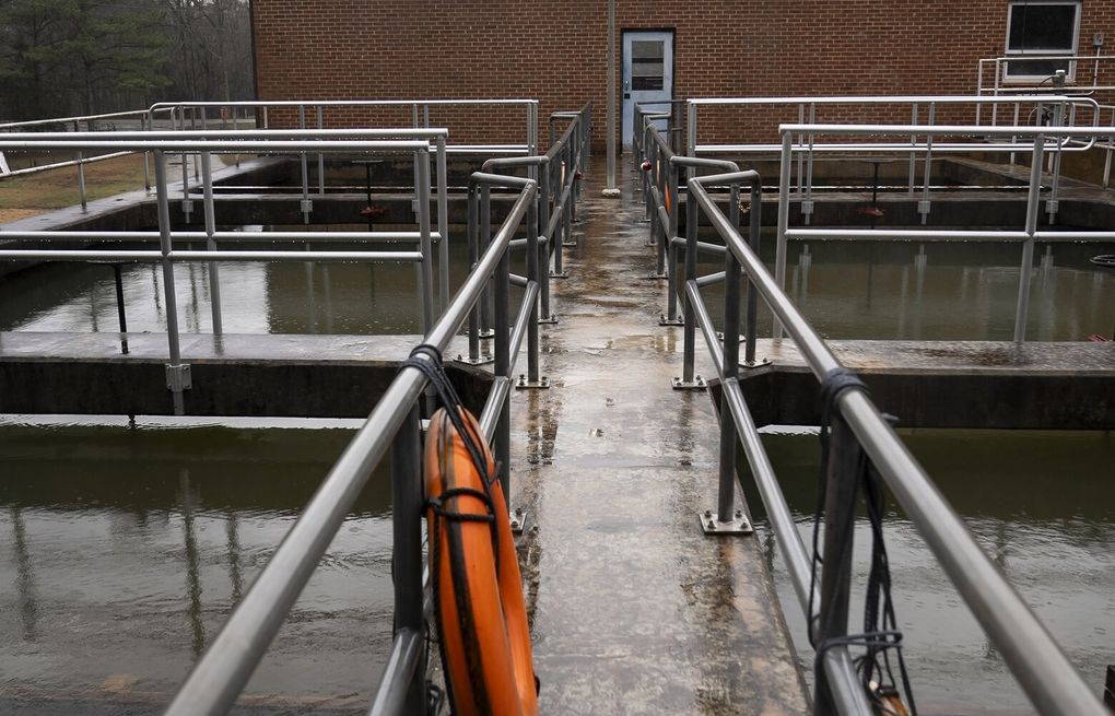 Hacks on U.S. water supply follow years of warnings and neglect
