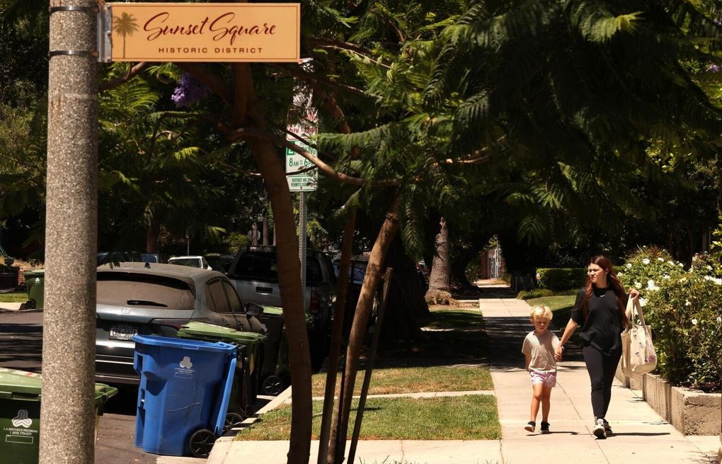 ‘It's not like I'm painting a tiger on my house': Sunset Square squabbles over its HPOZ rules