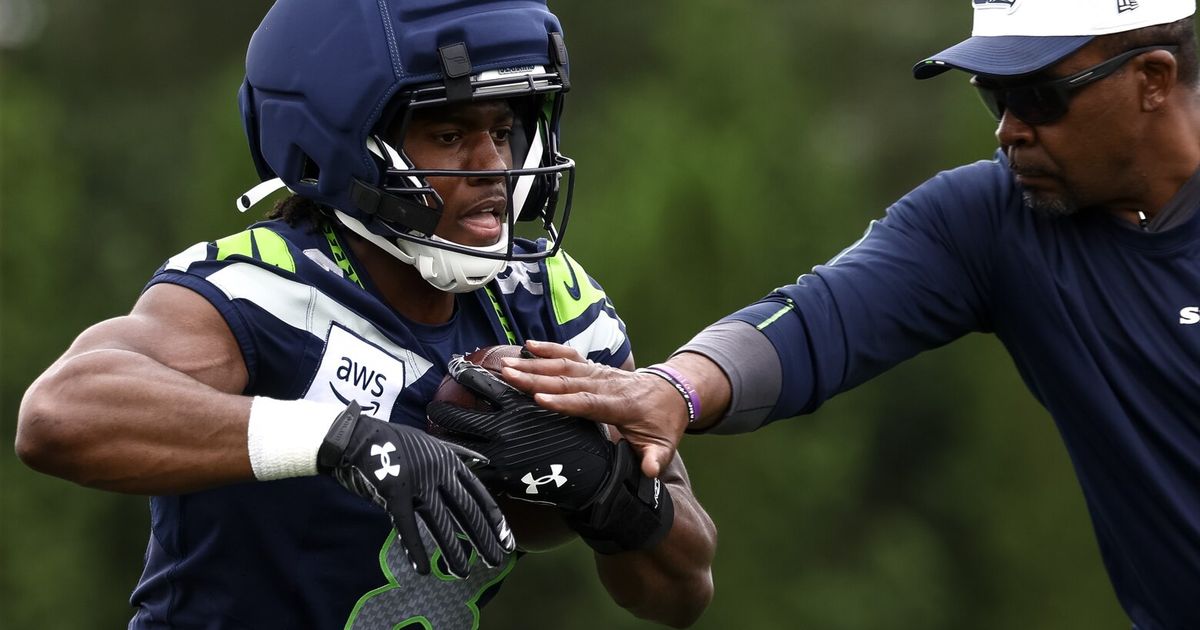 Seahawks practice without RB Jadarian Price | Notebook