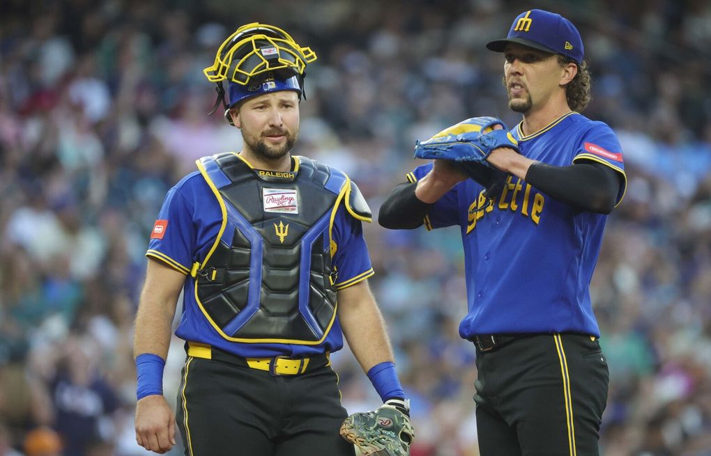 Mariners fall flat again vs. Rays as 50th season festivities kick off
