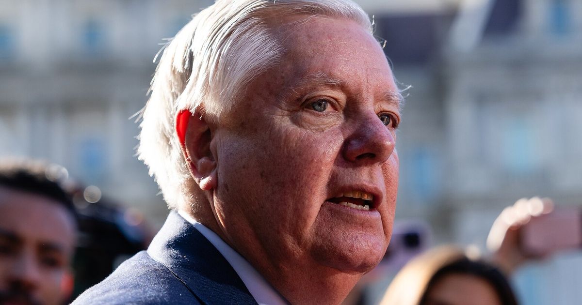 Hegseth renames base for Lindsey Graham