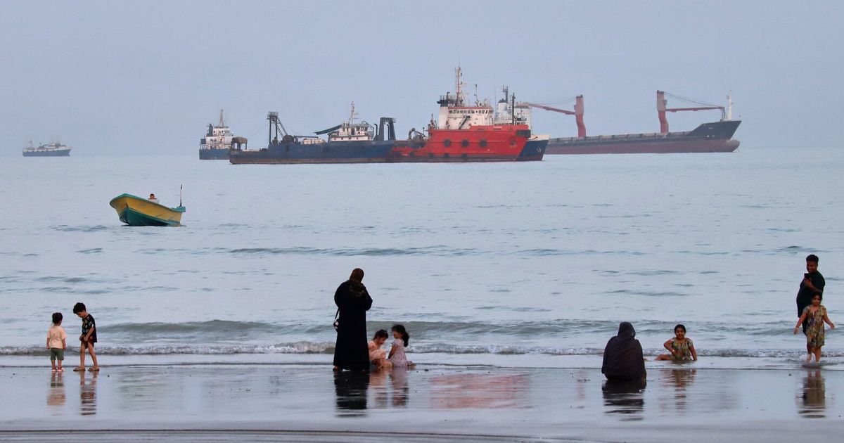 Iran and UAE ties sour, and other major developments in the Middle East