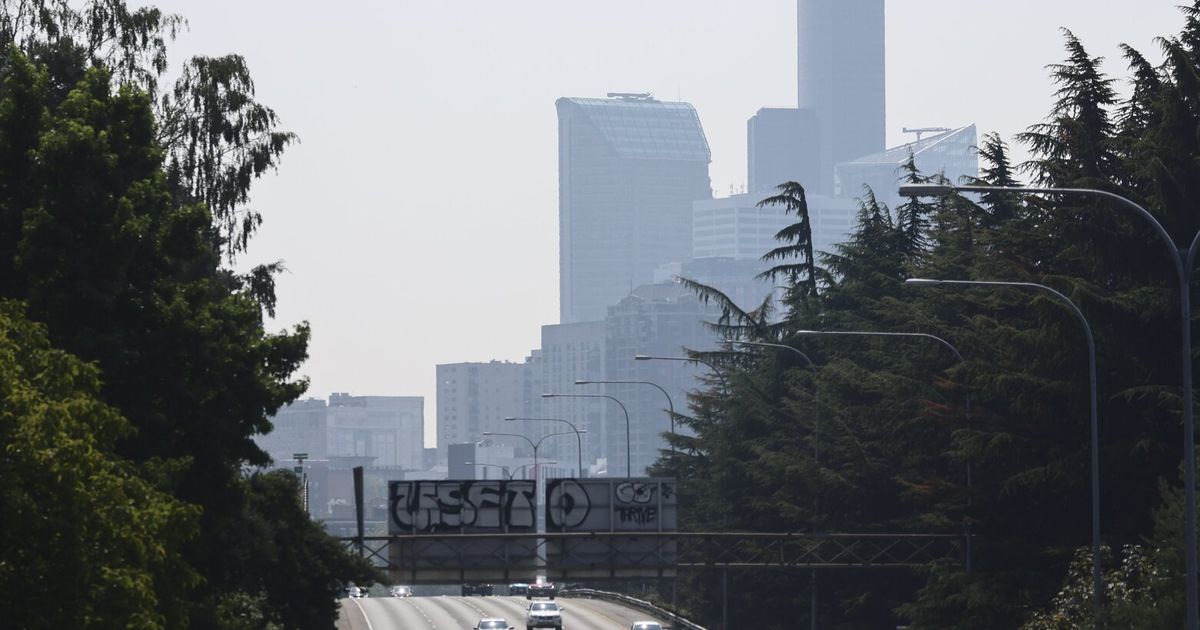 Smoke in Seattle will stay high in the sky