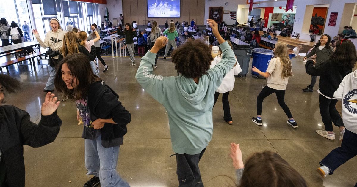 Free meals at all Seattle Public Schools will begin this fall
