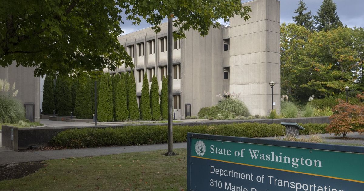 Seismic worries fuel exodus from WA transportation agency’s headquarters