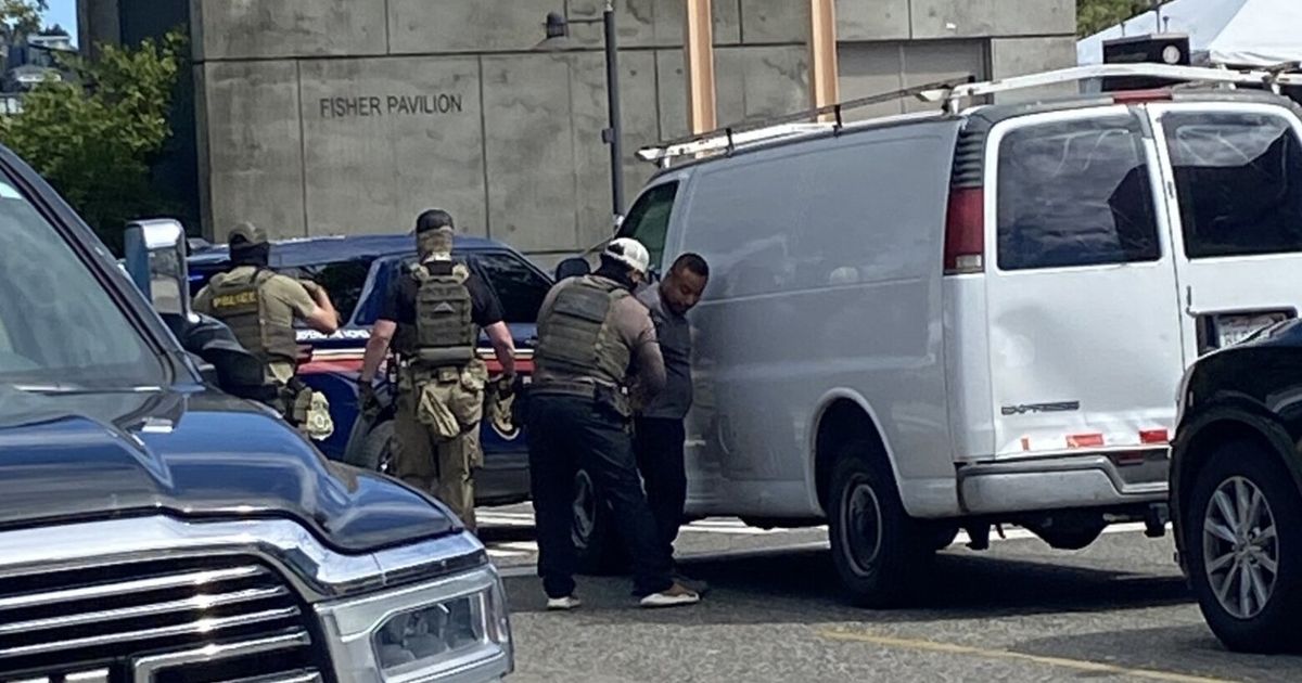 As Seattle sees surge in ICE arrests, residents, advocates on edge