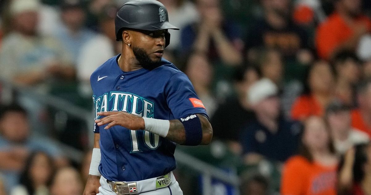 Victor Robles, Taylor Ward out of Mariners’ lineup for Astros finale