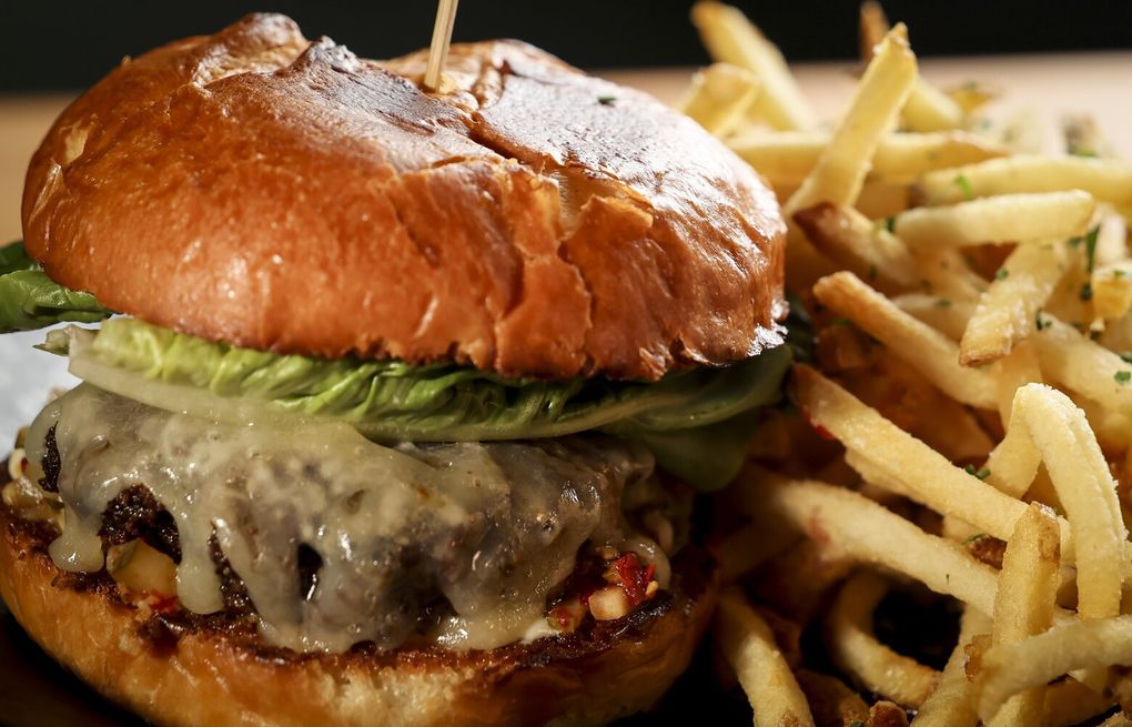 Seattle's 4 best big burgers: No smashed patties, just juicy beef